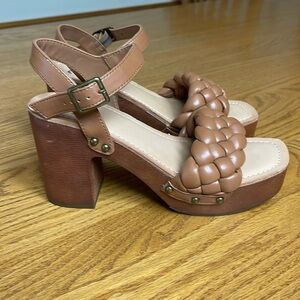 Madden NYC Women's SIZE 6 Braided Platform Heels Color: Cognac